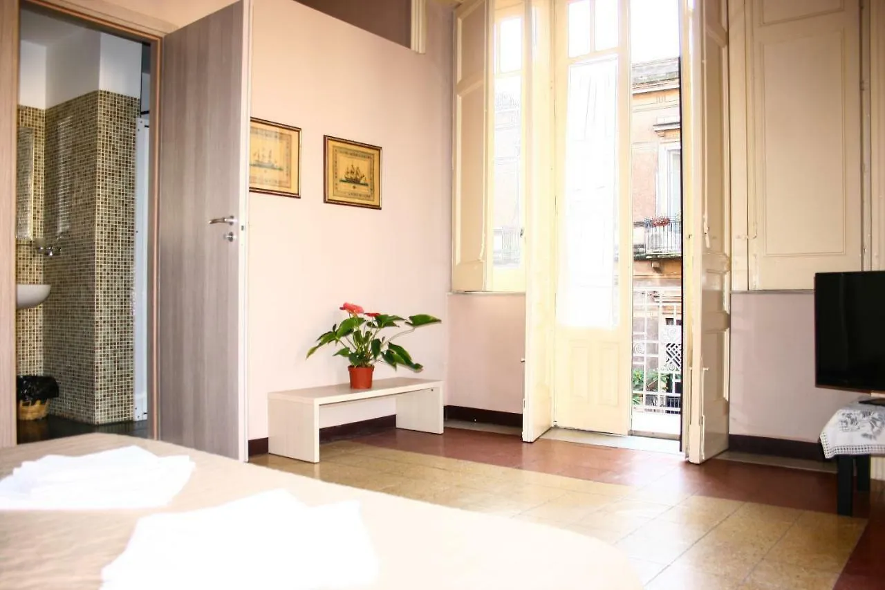 La Casa Di Isabella Bed and Breakfast Κατάνια