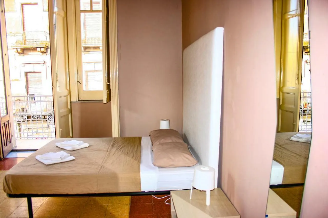 La Casa Di Isabella Bed and Breakfast Κατάνια