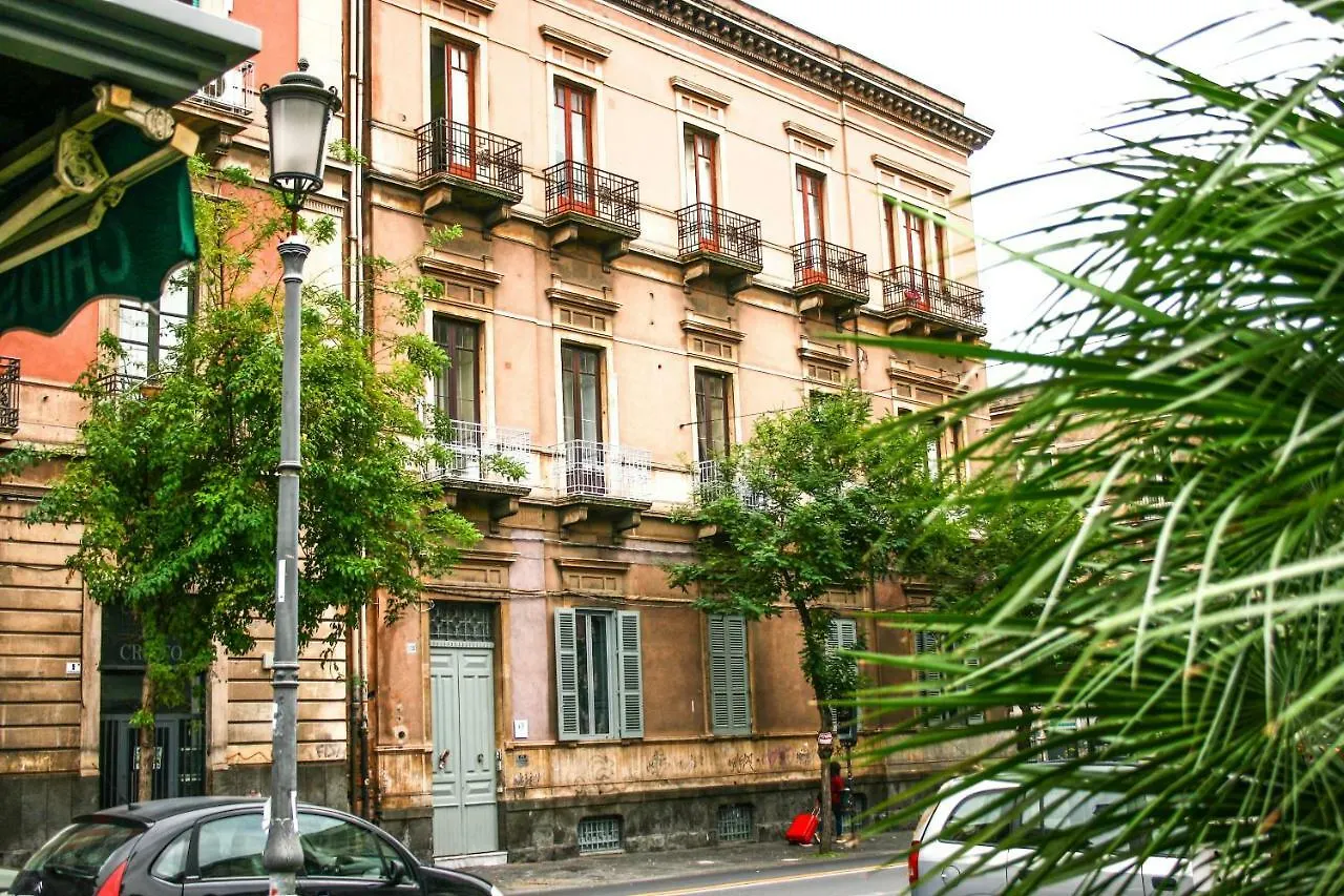 La Casa Di Isabella Bed and Breakfast Κατάνια